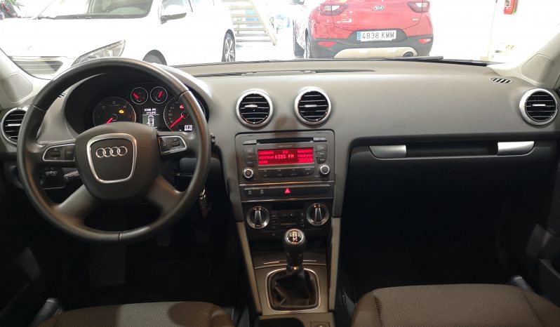 AUDI A3 Sportback 1.6 TDI 105cv lleno